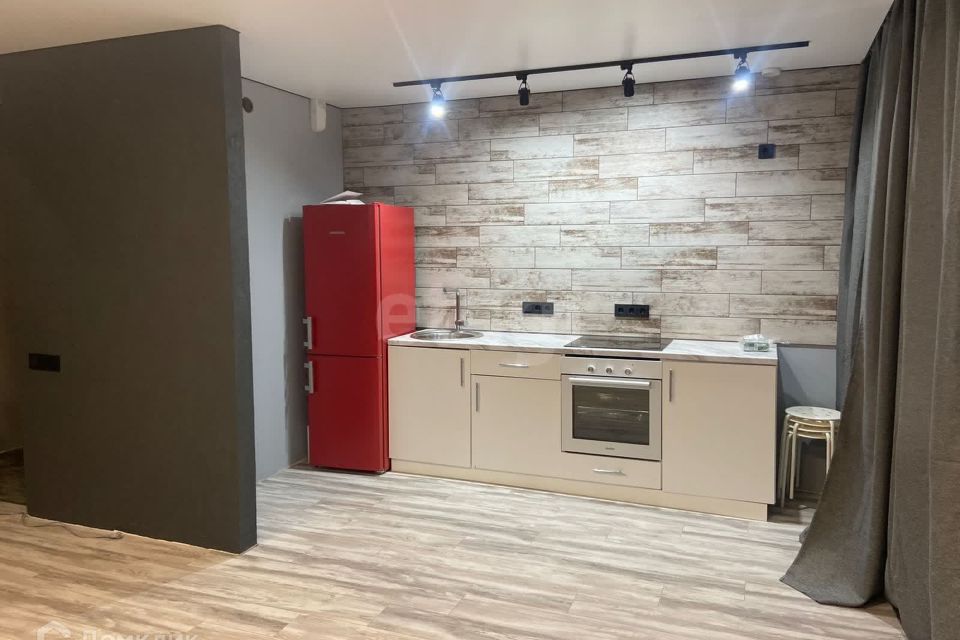 Продаётся 3-комнатная квартира, 77 м²