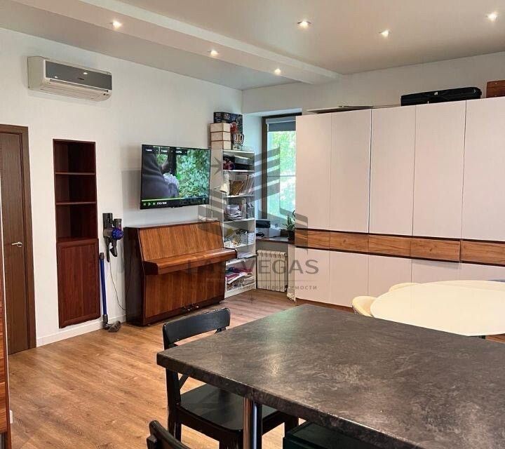 Сдаётся 3-комнатная квартира, 70 м²