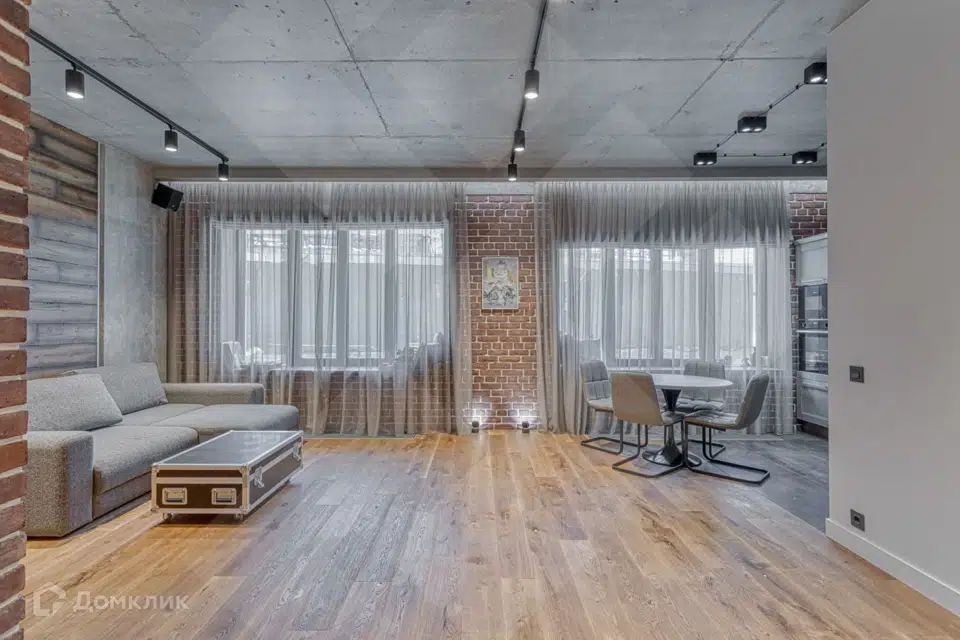 Продаётся 2-комнатная квартира, 74 м²