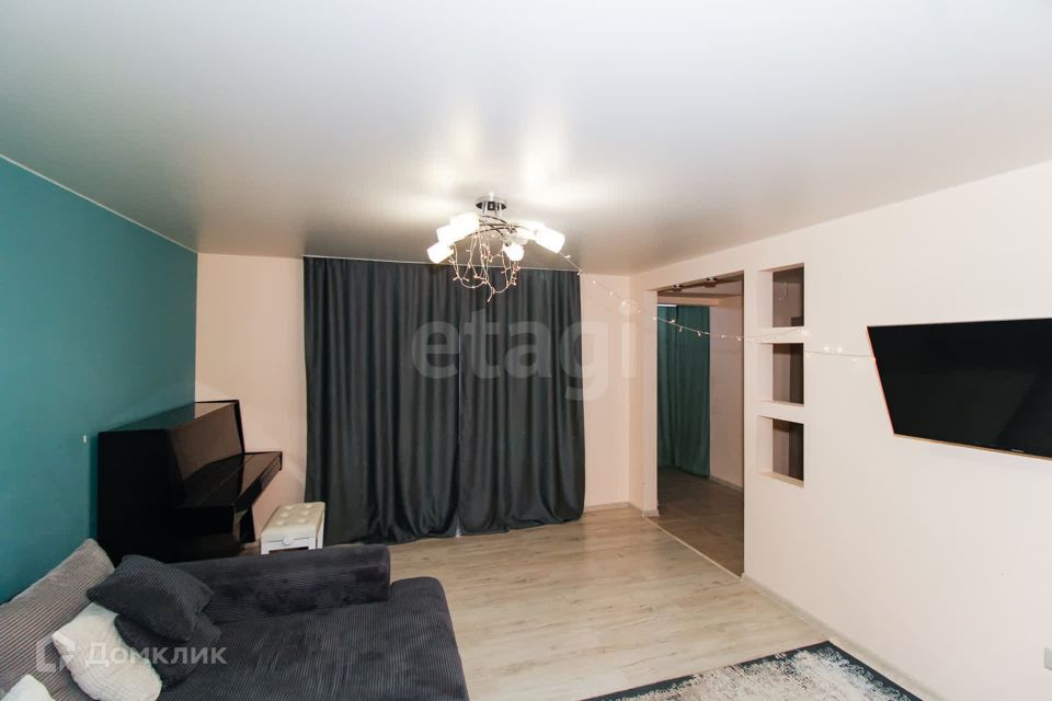 Продаётся 3-комнатная квартира, 72.8 м²