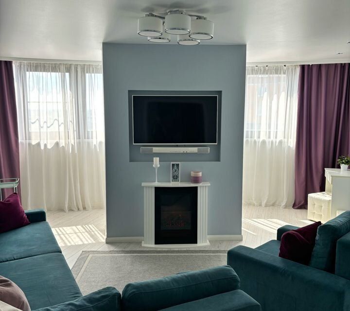 Сдаётся 2-комнатная квартира, 66.4 м²