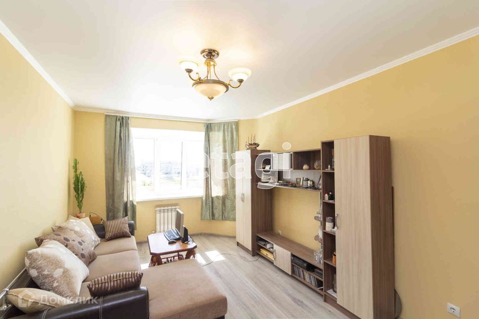 Продаётся 1-комнатная квартира, 39.7 м²