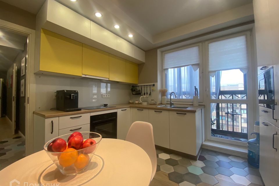 Продаётся 3-комнатная квартира, 76.4 м²