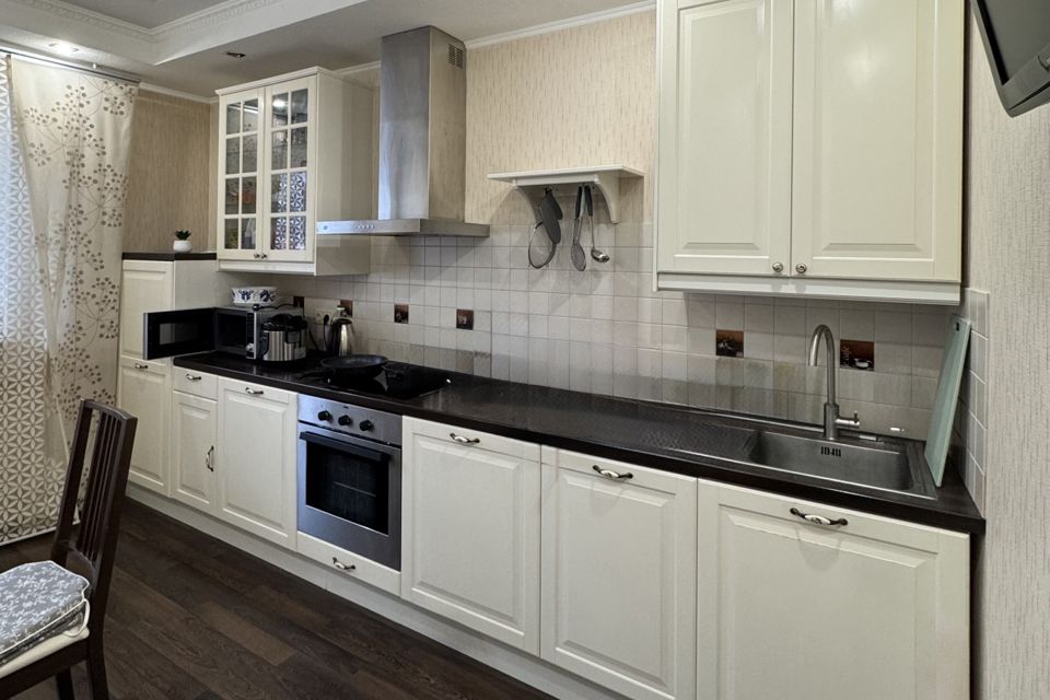 Продаётся 1-комнатная квартира, 42.5 м²