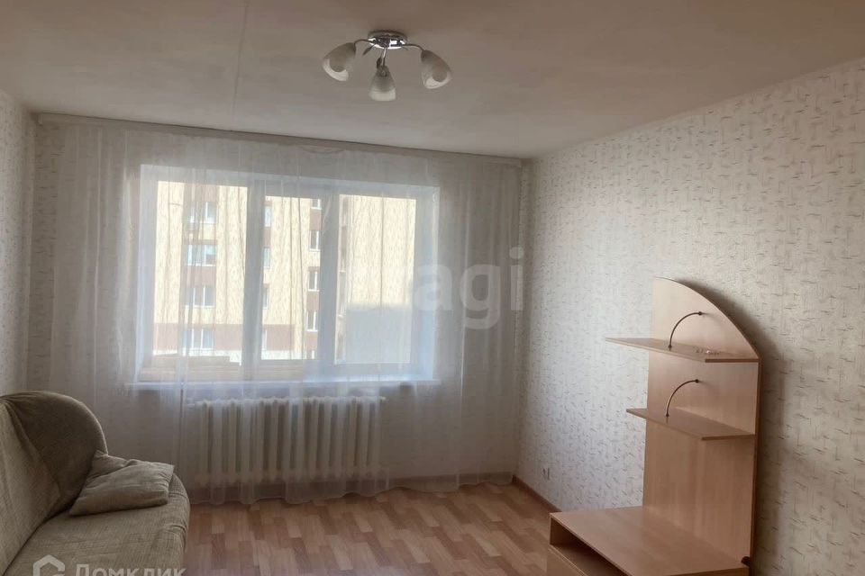 Продаётся 1-комнатная квартира, 41.9 м²