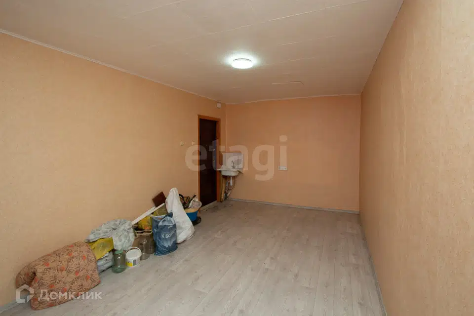Продаётся комната в 1-комн. квартире, 17.6 м²