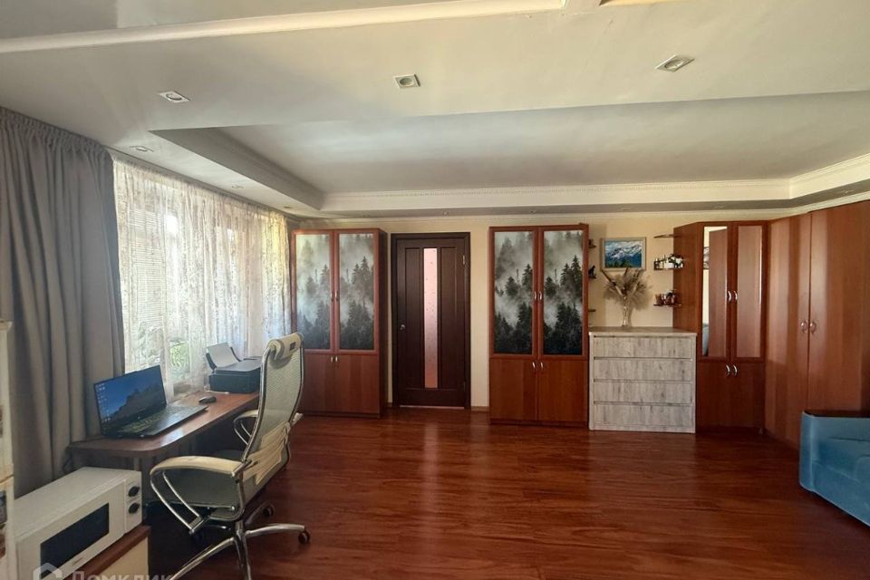 Продаётся 2-комнатная квартира, 42 м²