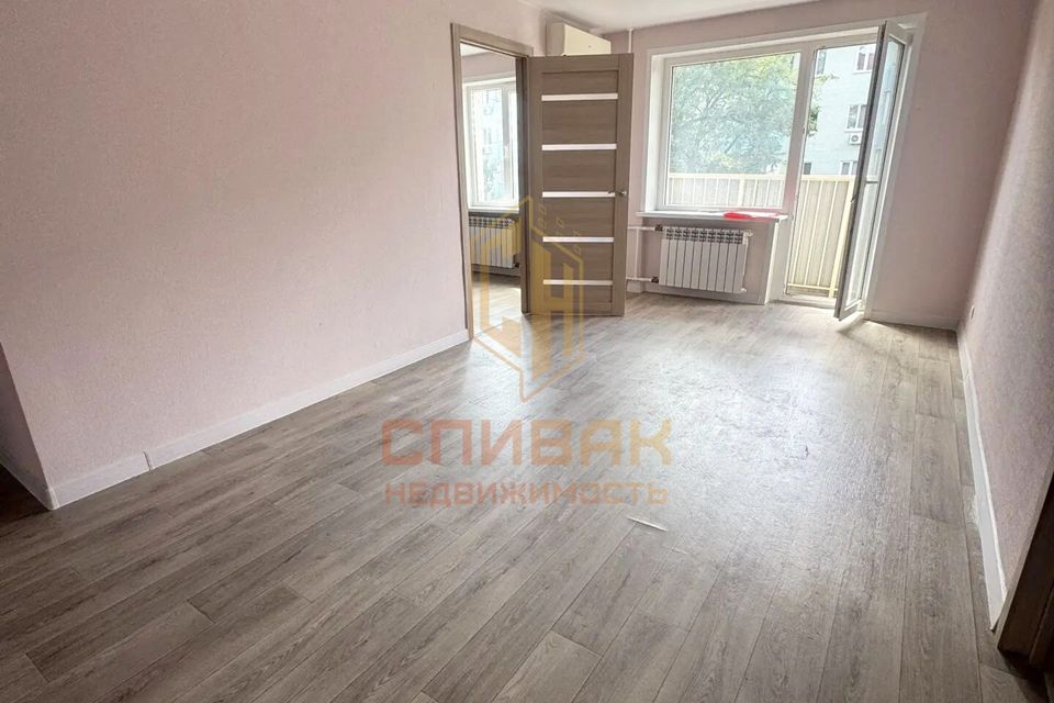 Продаётся 3-комнатная квартира, 56.2 м²