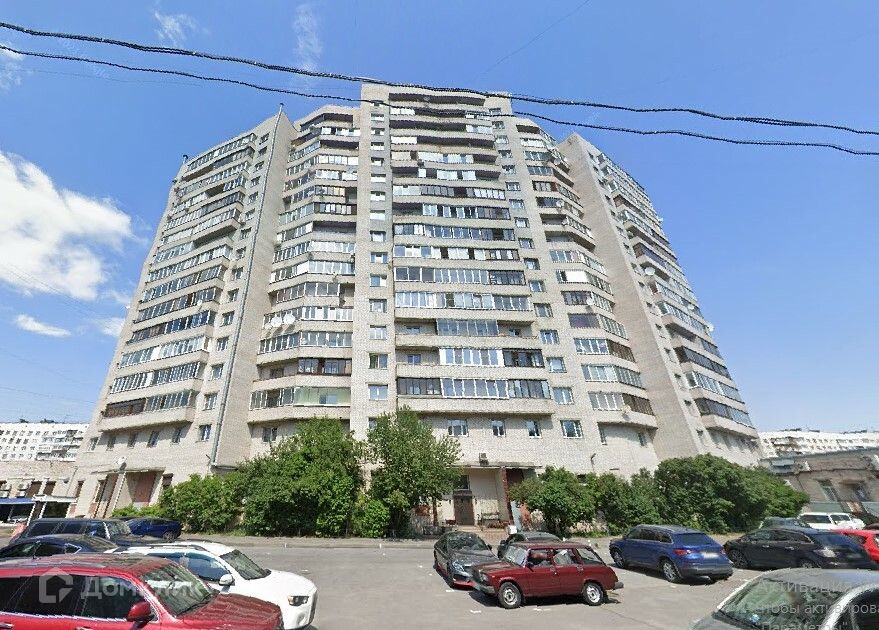 Продаётся 3-комнатная квартира, 67.8 м²