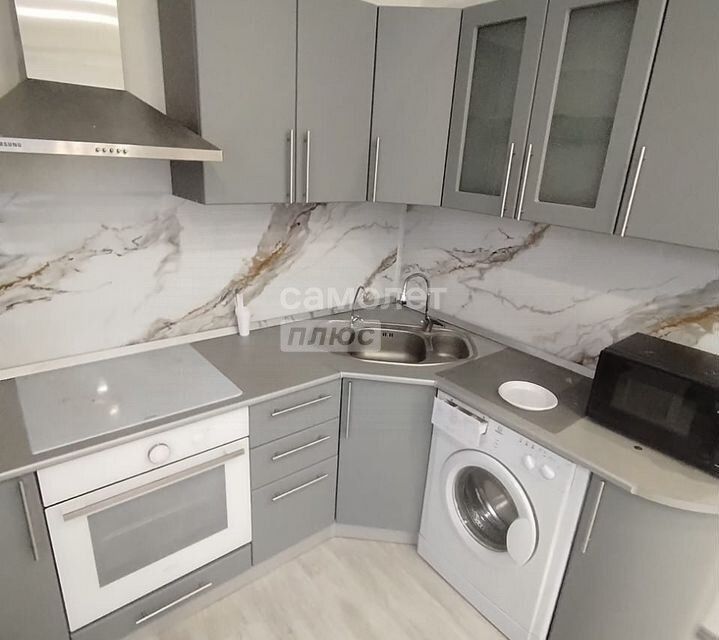 Сдаётся 1-комнатная квартира, 46 м²