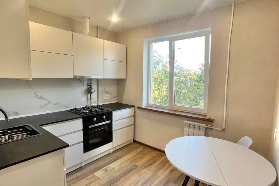 Продаётся 1-комнатная квартира, 37 м²