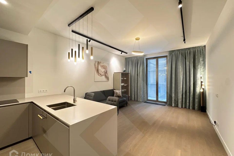 Продаётся 2-комнатная квартира, 70.9 м²