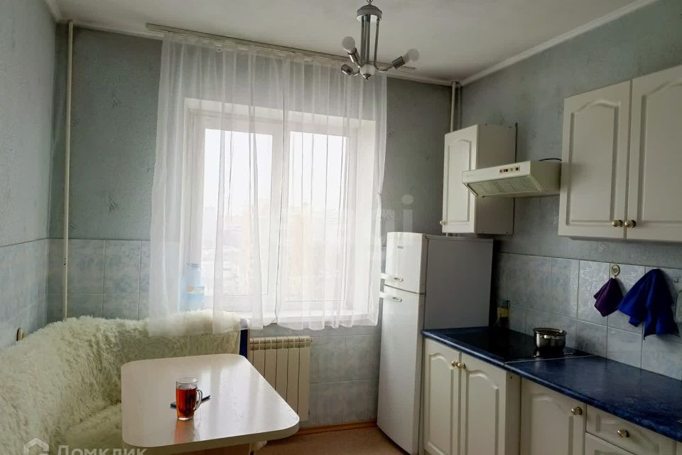 Продаётся 1-комнатная квартира, 37.8 м²