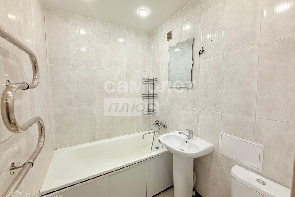 Продаётся 2-комнатная квартира, 42.1 м²