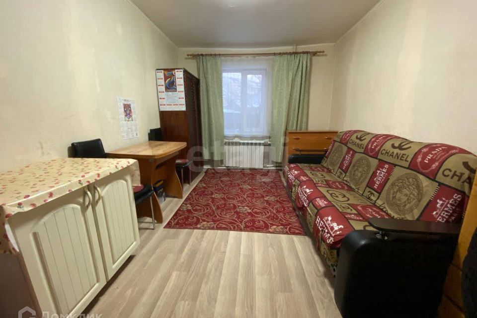 Продаётся комната в 1-комн. квартире, 13.5 м²
