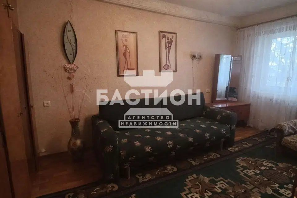 Продаётся 3-комнатная квартира, 56.7 м²