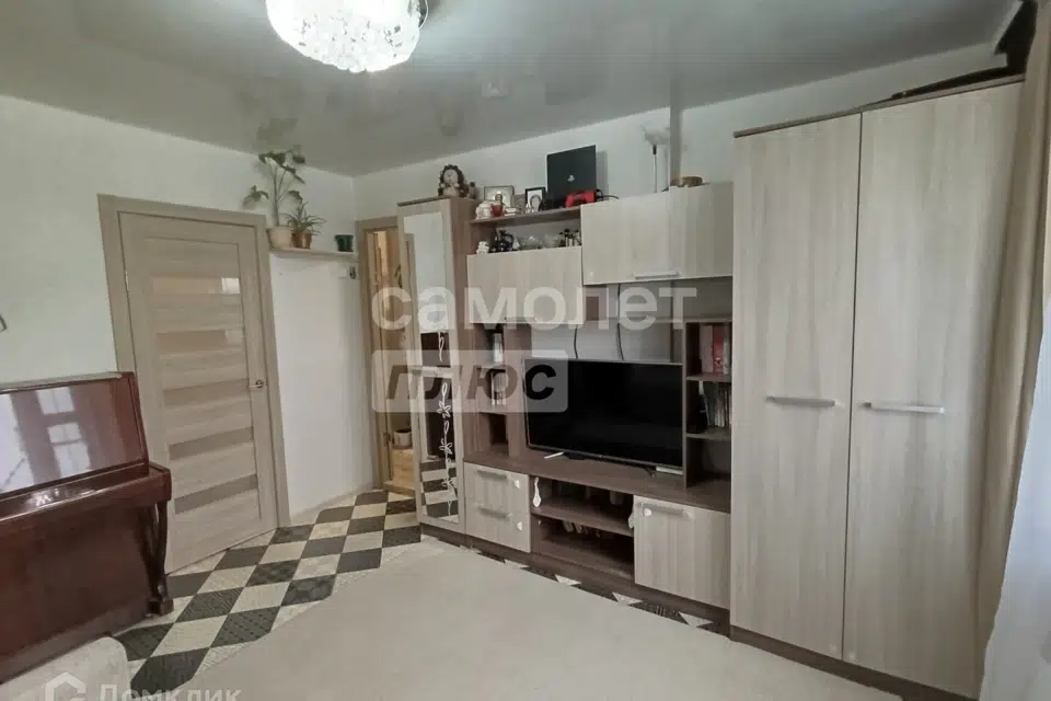 Продаётся 1-комнатная квартира, 37.6 м²