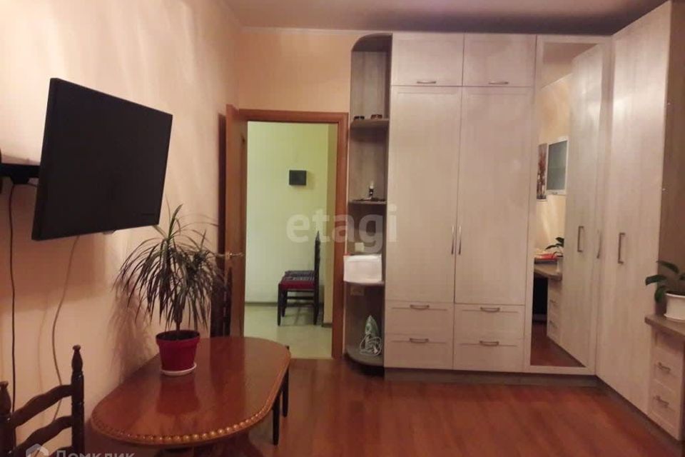Продаётся 1-комнатная квартира, 37.1 м²