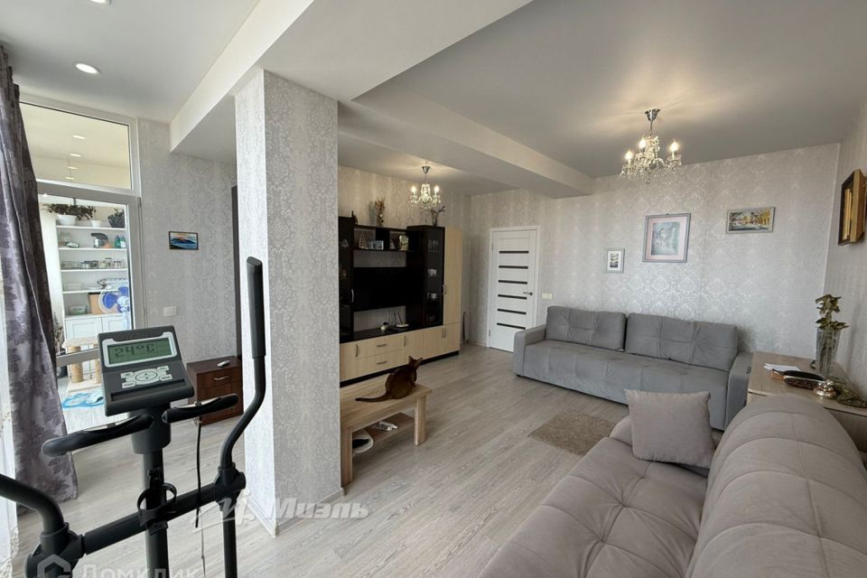 Продаётся 1-комнатная квартира, 48.1 м²