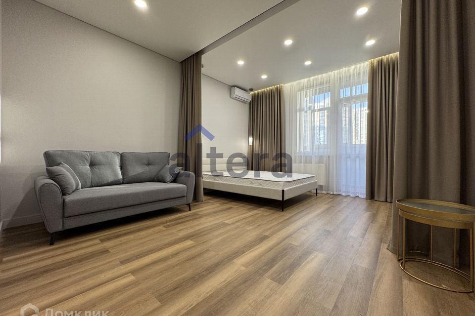 Сдаётся 1-комнатная квартира, 51 м²