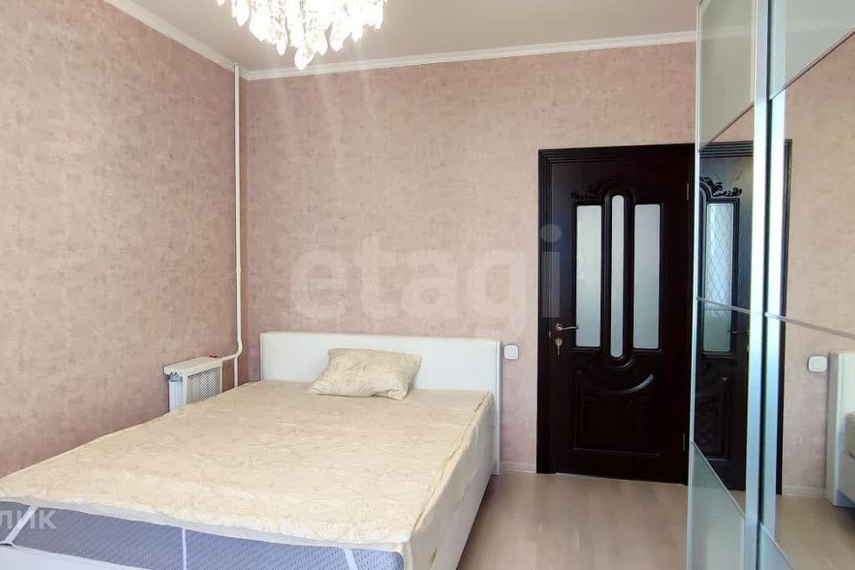 Продаётся 2-комнатная квартира, 65 м²