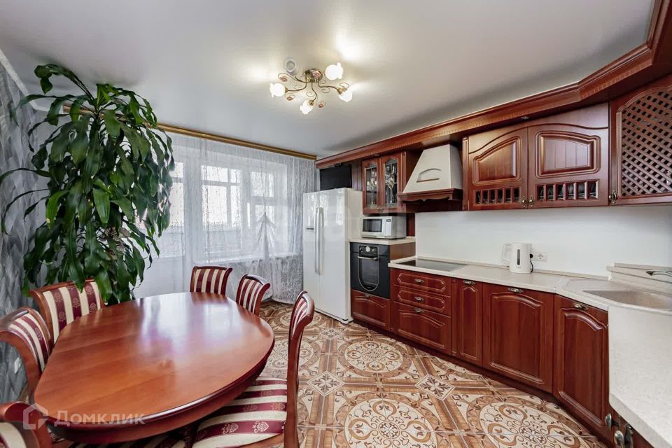 Продаётся 3-комнатная квартира, 90.3 м²