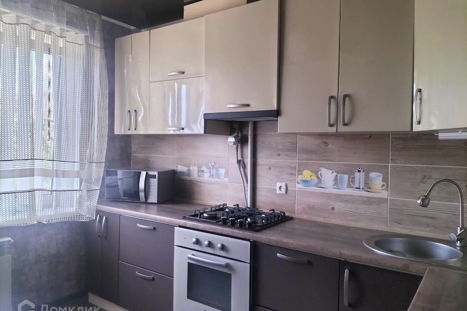 Продаётся 3-комнатная квартира, 69.4 м²
