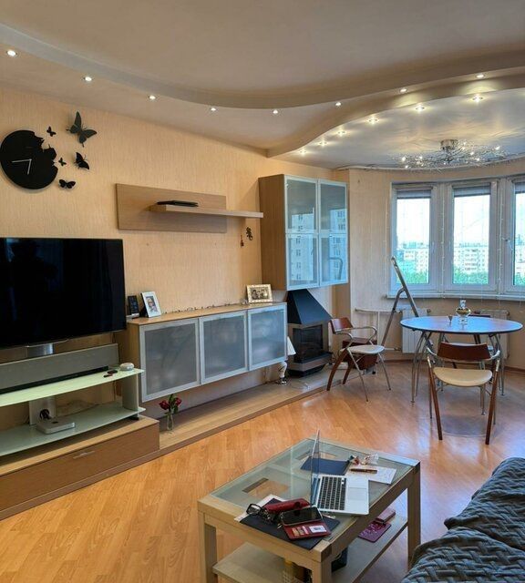 Продаётся 3-комнатная квартира, 85 м²