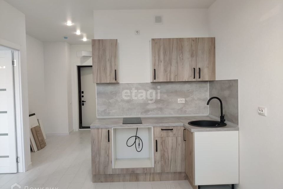 Сдаётся 1-комнатная квартира, 35 м²