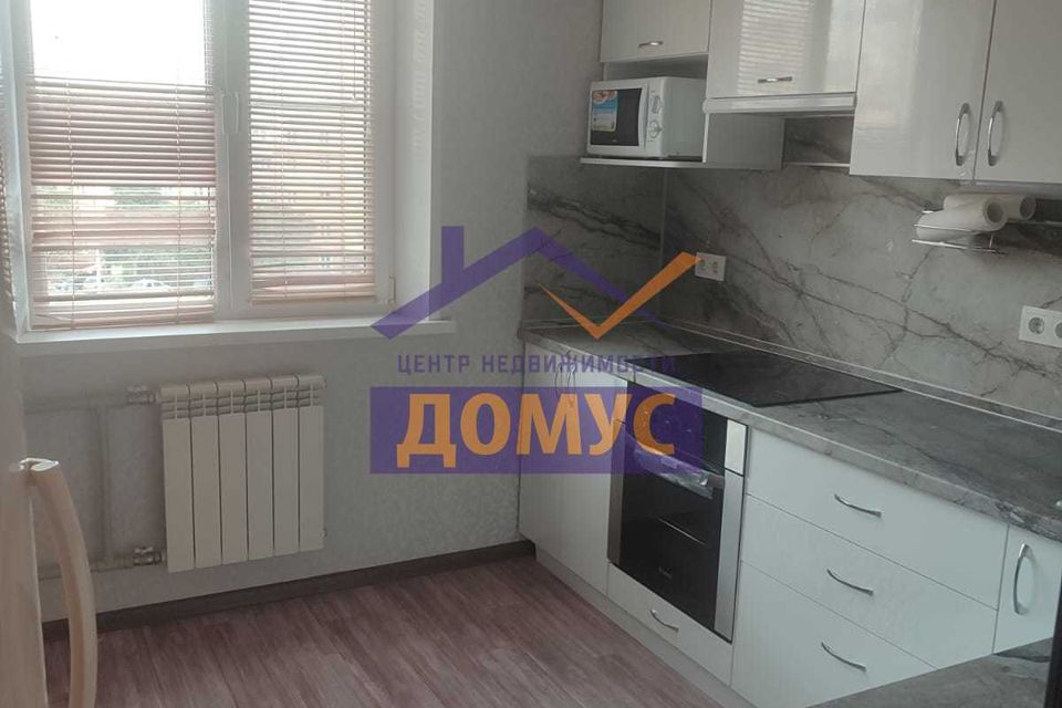Сдаётся 2-комнатная квартира, 55 м²