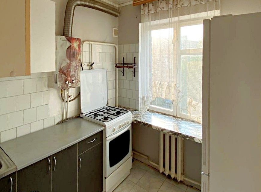 Продаётся 3-комнатная квартира, 58.4 м²