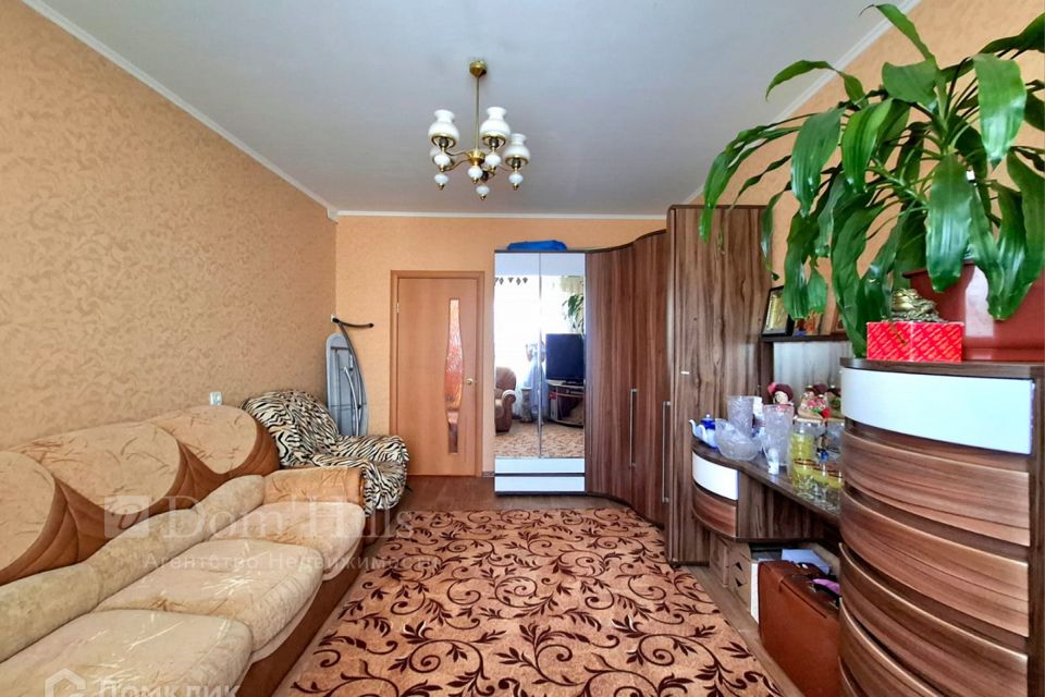 Продаётся 3-комнатная квартира, 69.6 м²