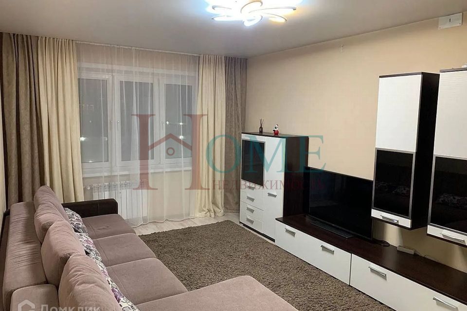 Сдаётся 2-комнатная квартира, 60 м²