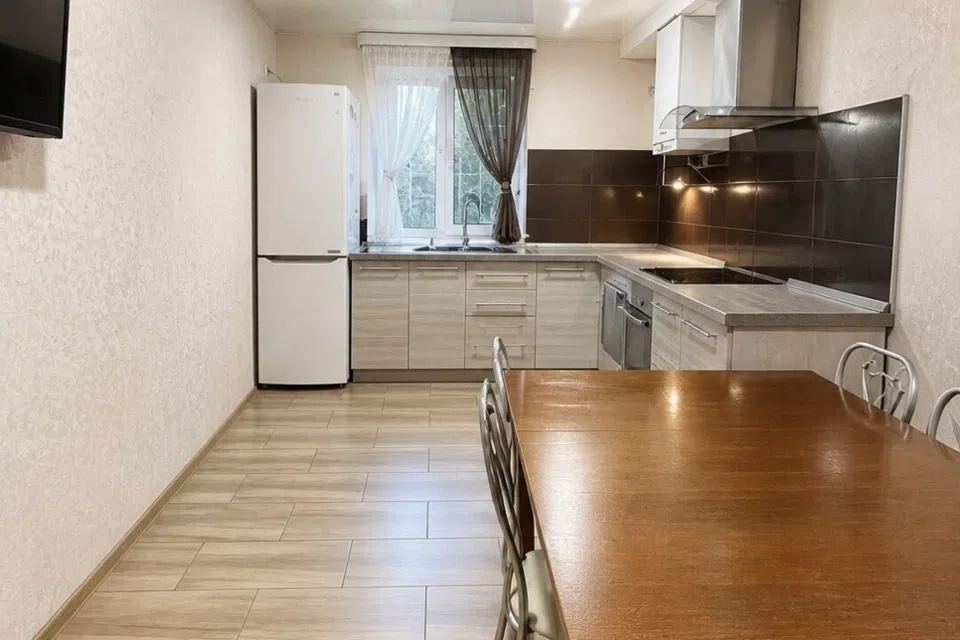Продаётся 1-этажный дом, 85 м²