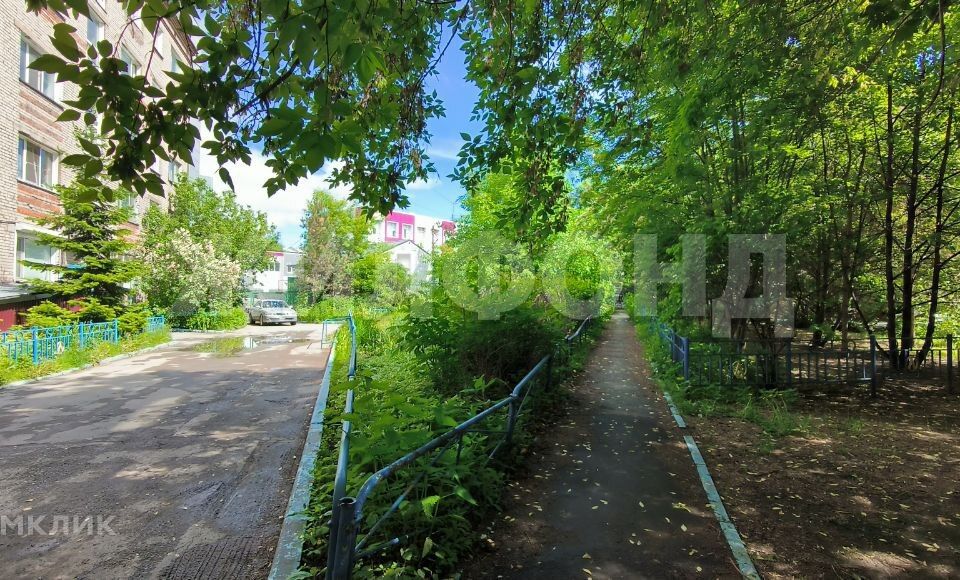 Продаётся комната в 5-комн. квартире, 12.2 м²