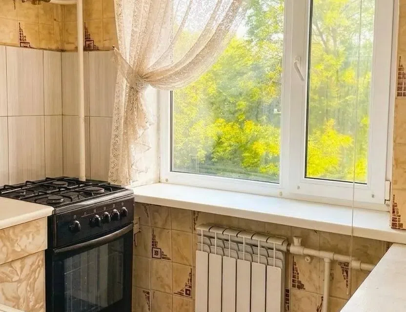 Продаётся 3-комнатная квартира, 43 м²