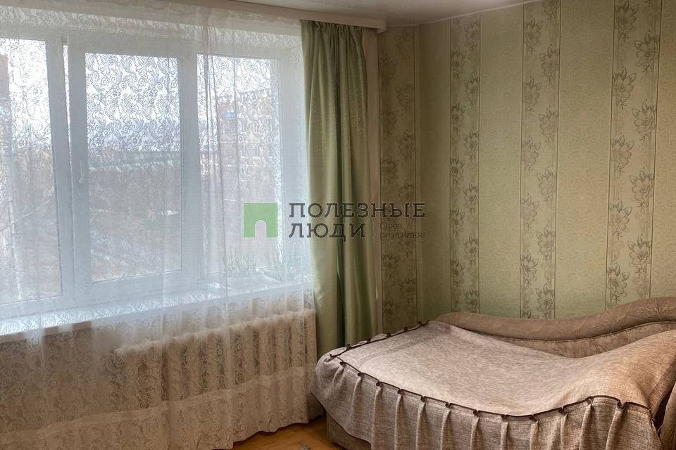 Продаётся 4-комнатная квартира, 70 м²