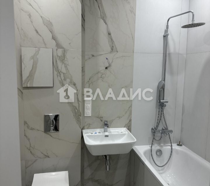 Продаётся 2-комнатная квартира, 42.3 м²