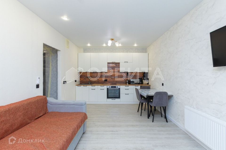 Продаётся 2-комнатная квартира, 63.4 м²