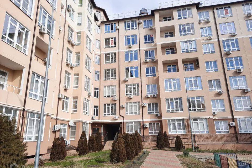 Продаётся 1-комнатная квартира, 37.5 м²