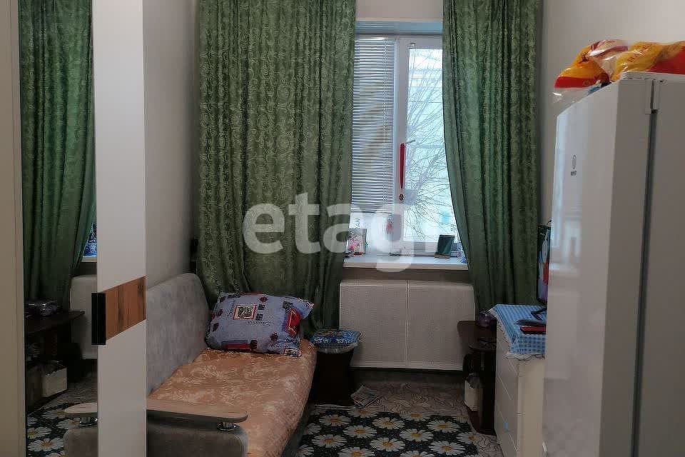 Продаётся комната в 3-комн. квартире, 13.1 м²