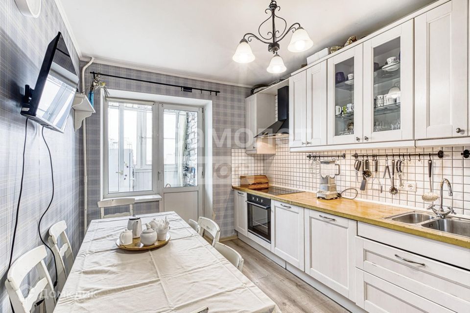 Продаётся 3-комнатная квартира, 80.8 м²