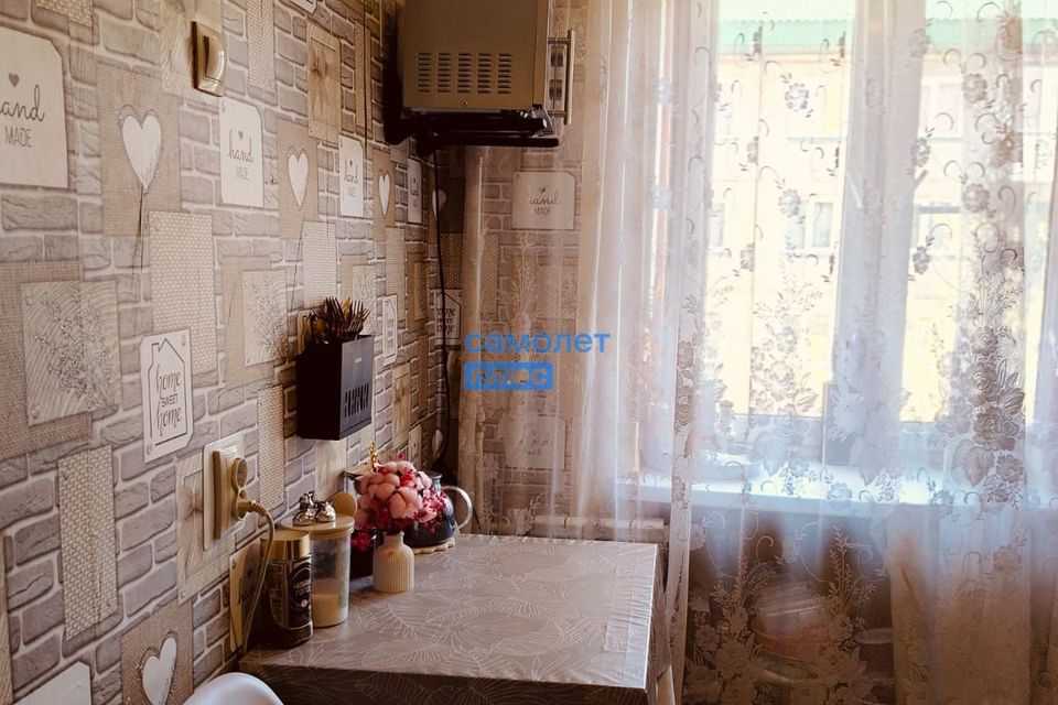 Продаётся 1-комнатная квартира, 29.6 м²