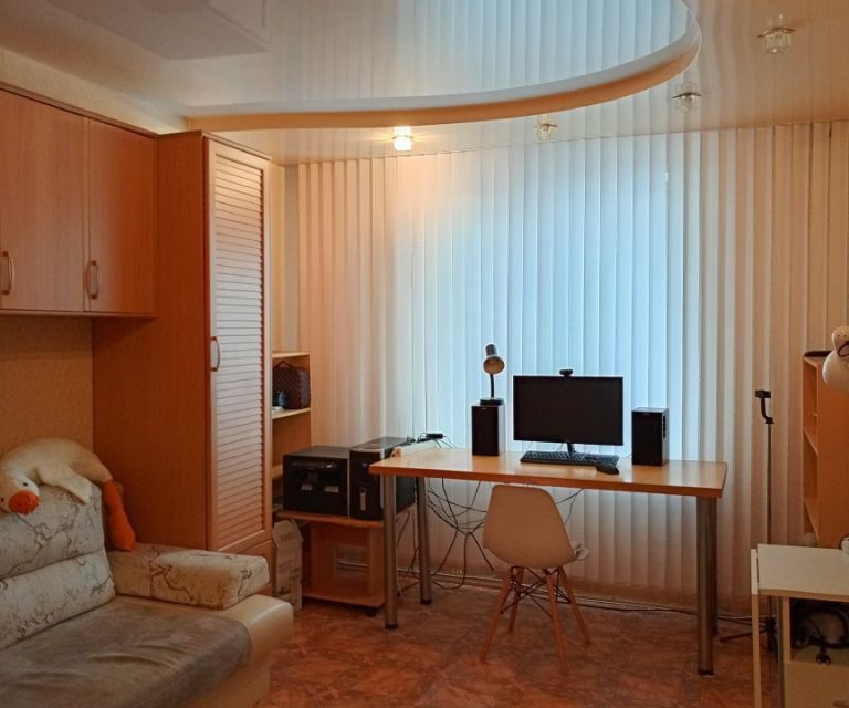 Продаётся 3-комнатная квартира, 60 м²