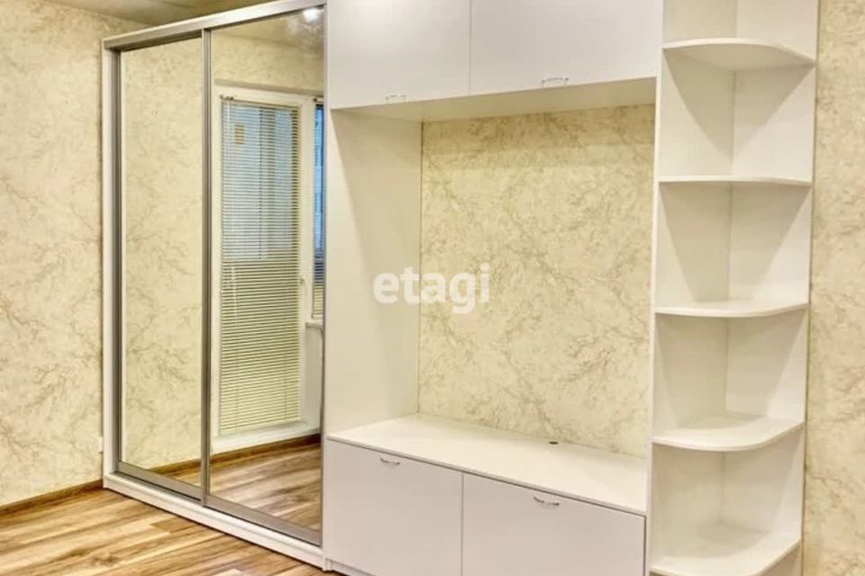 Продаётся 1-комнатная квартира, 53 м²
