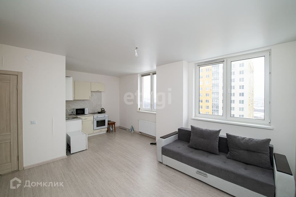 Продаётся 2-комнатная квартира, 63.8 м²