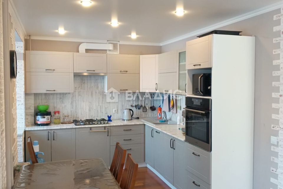 Продаётся 3-комнатная квартира, 68.5 м²