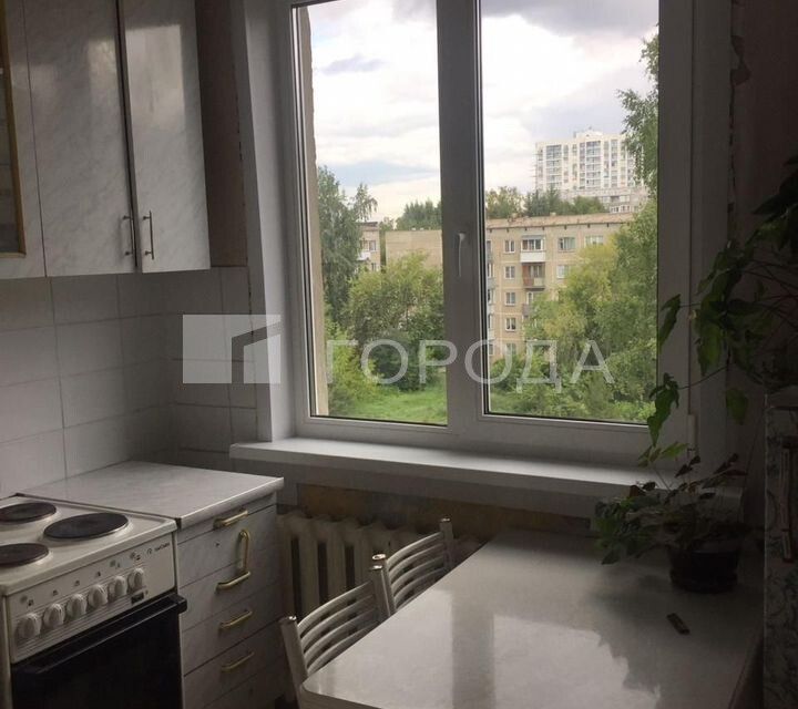 Сдаётся 2-комнатная квартира, 45 м²