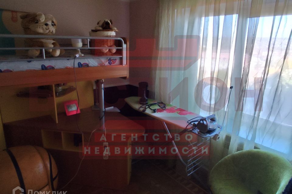 Продаётся 4-комнатная квартира, 99.4 м²