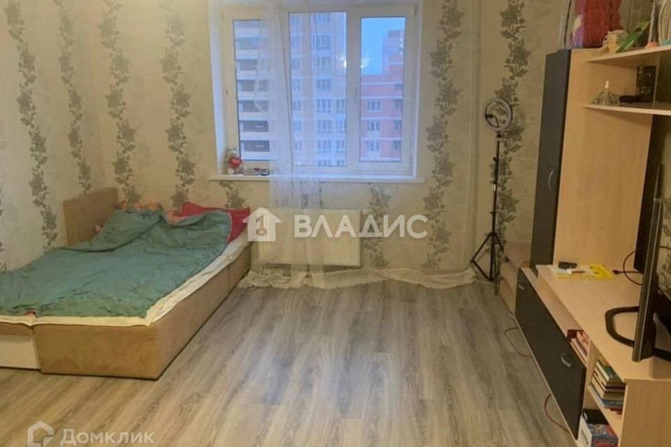 Продаётся 1-комнатная квартира, 40.2 м²